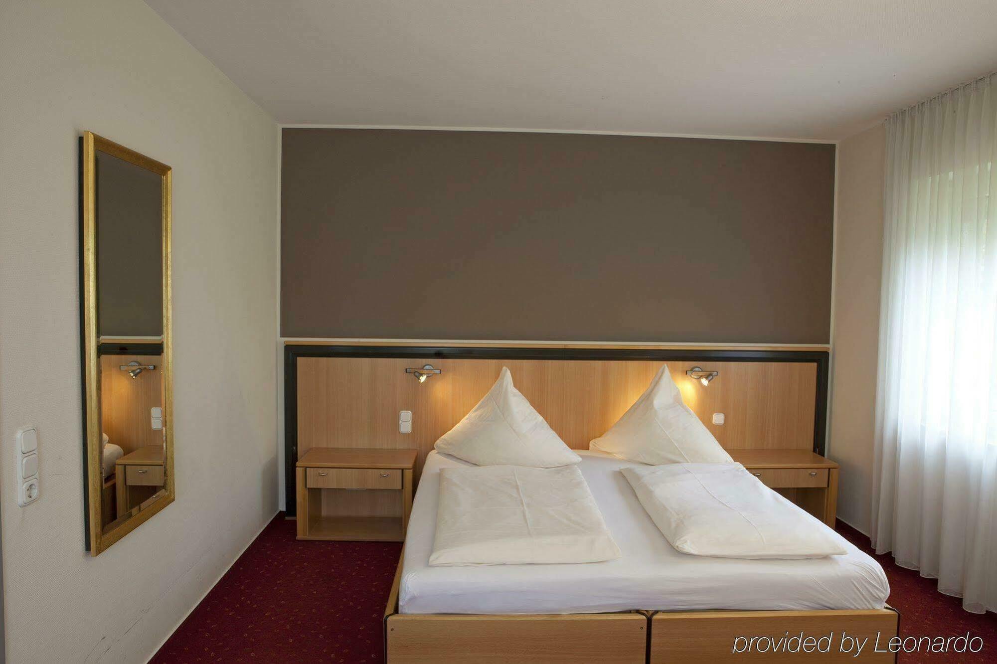 Comfort Hotel Ulm/Blaustein Екстер'єр фото